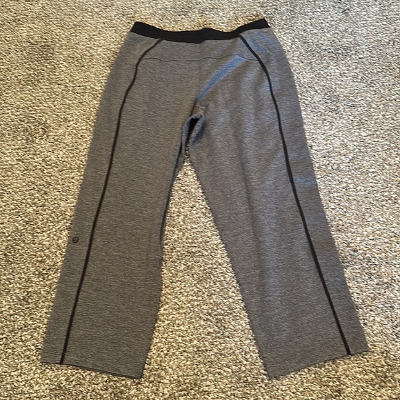 Lululemon light strides crop - Picture 2 of 4